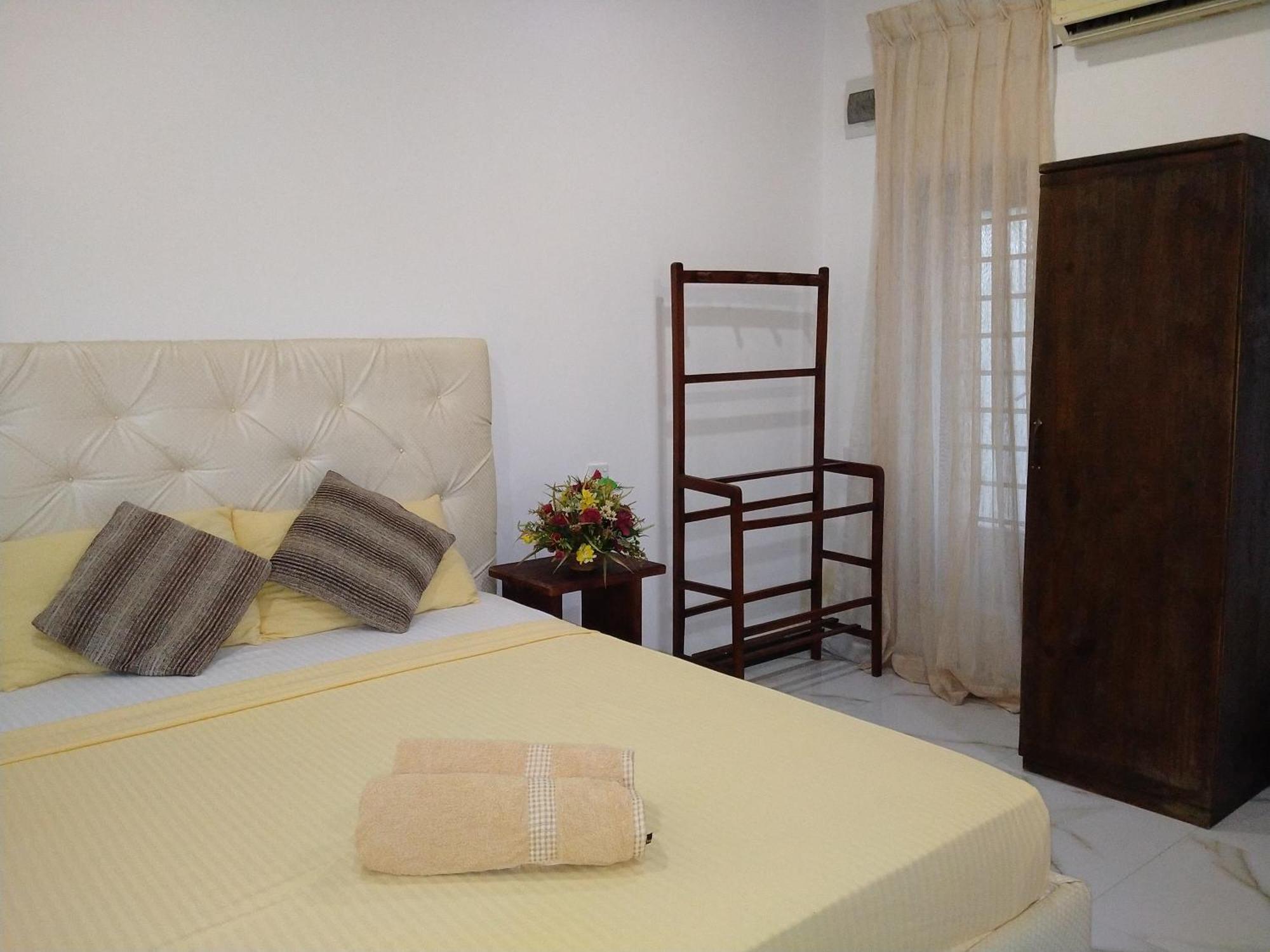 Living Home ネゴンボ 部屋 写真