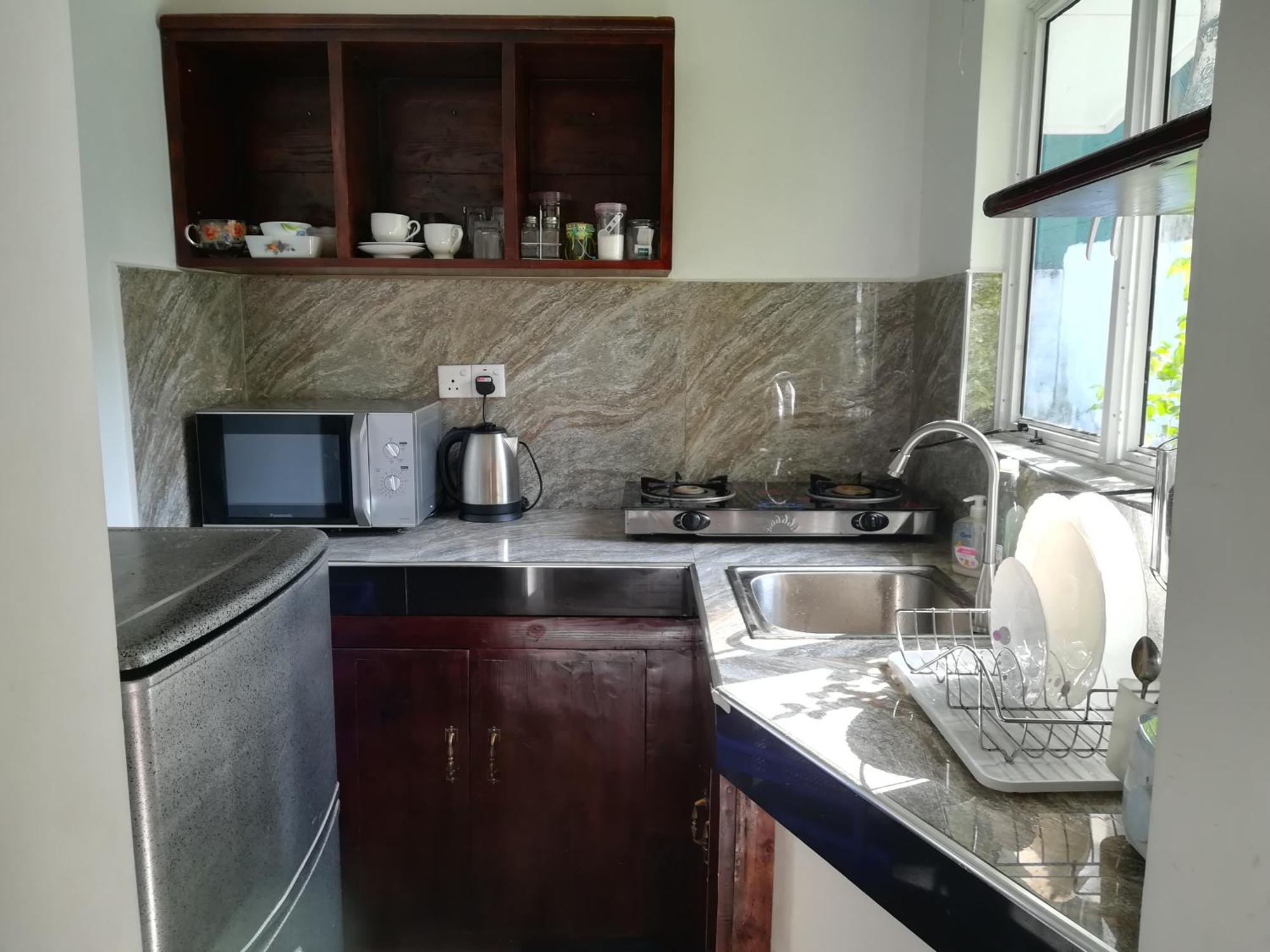 Living Home ネゴンボ 部屋 写真