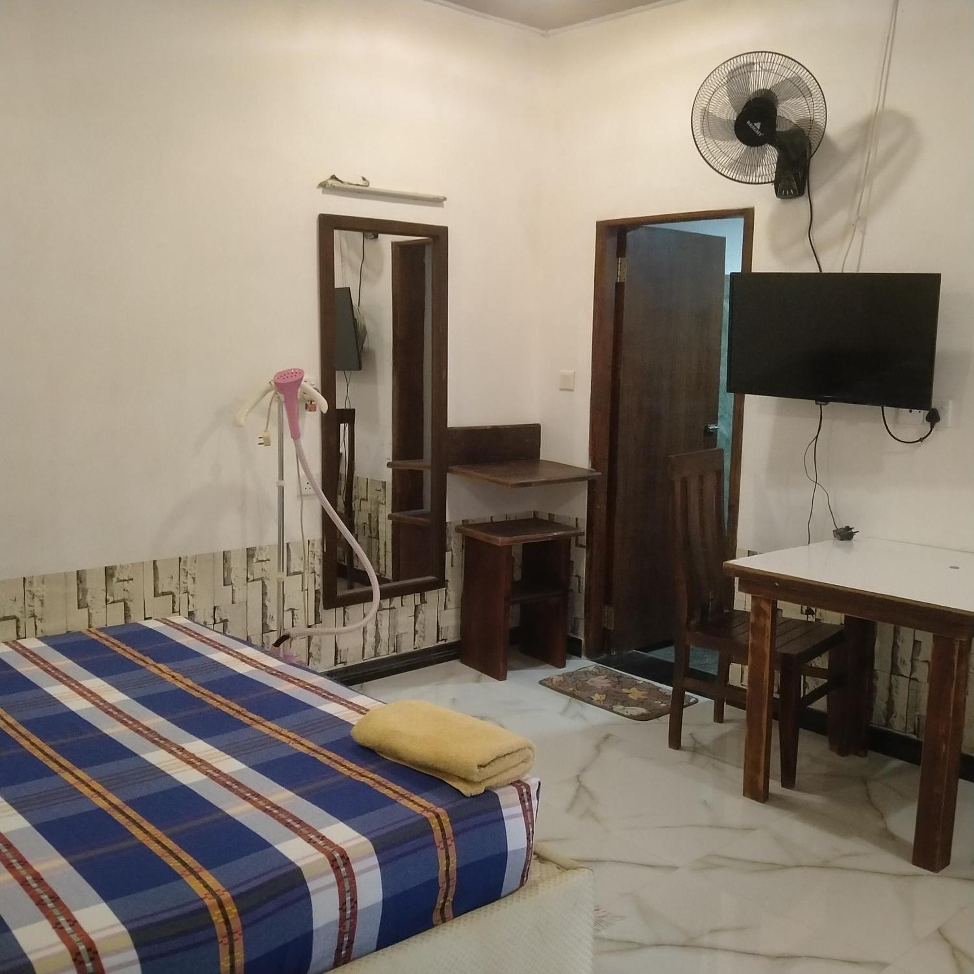 Living Home ネゴンボ 部屋 写真